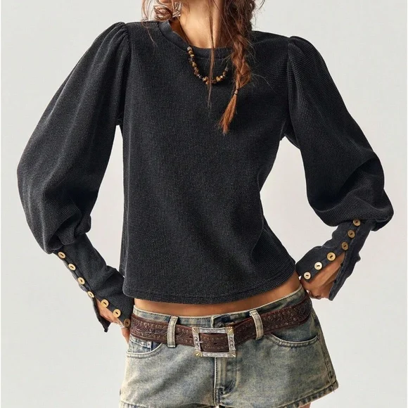 Solid Thermal Knit Puff Button Cuff Long Sleeve Top - Picture 6 of 14